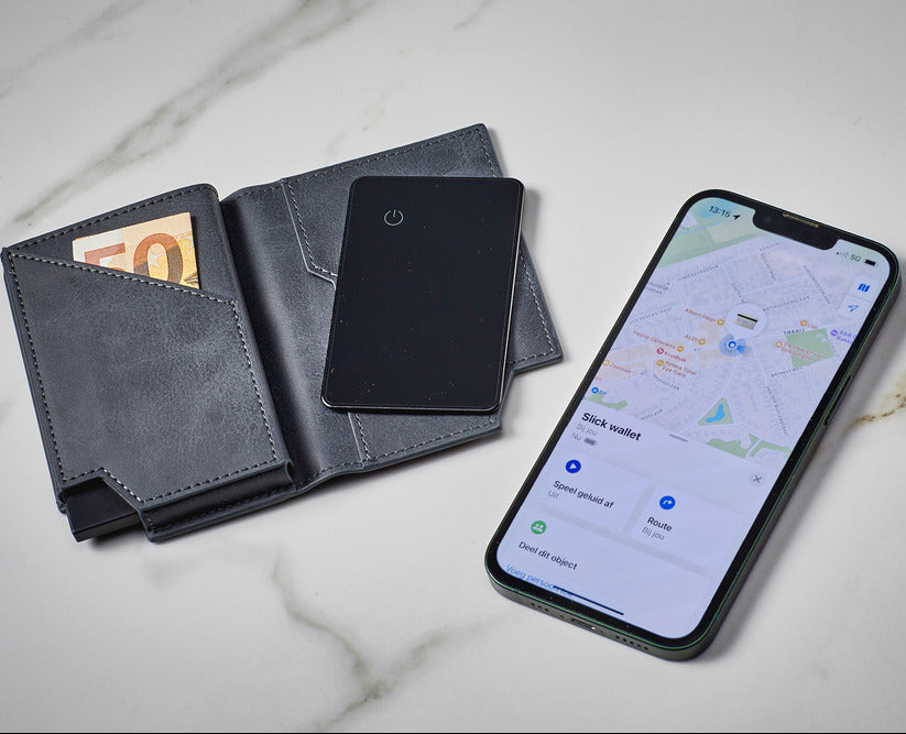 Deluxe Pasjeshouder Blauwgrijs + GPS Tracker