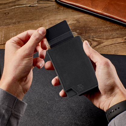 Deluxe Pasjeshouder Zwart